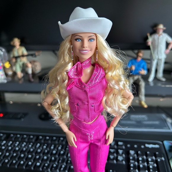 Meet your Posher, Michele - Picture 6 of 6